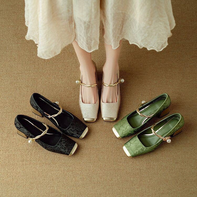 💕🌈【Размери 35-40】✨👡Дамски обувки Мери Джейн, винтидж модел, бродирани цветя, модерен стил
